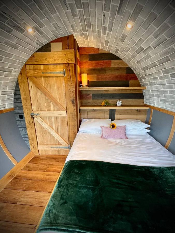Rabbits View Villa Rhayader Exterior photo